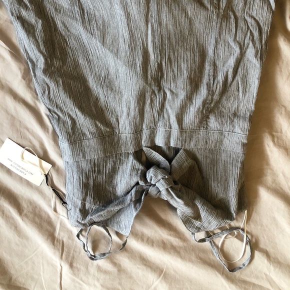 Short romper - Picture 2 of 5